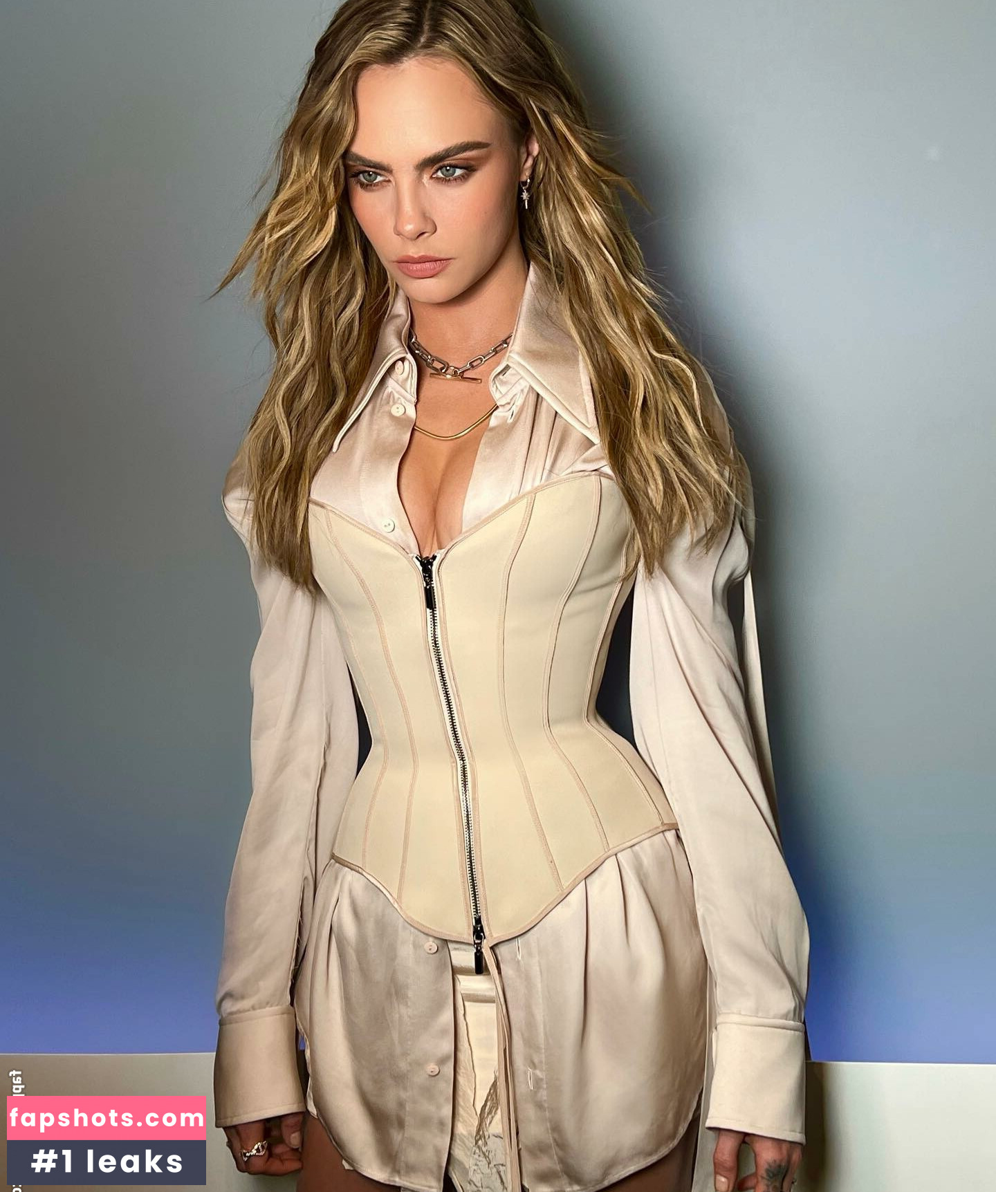 Cara Delevingne gallery photo #339