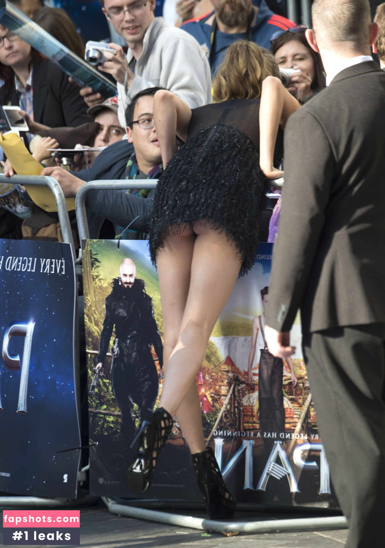 Cara Delevingne gallery photo #418