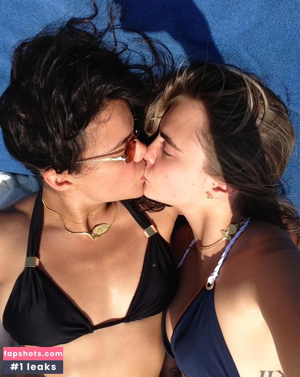 Cara Delevingne gallery photo #481