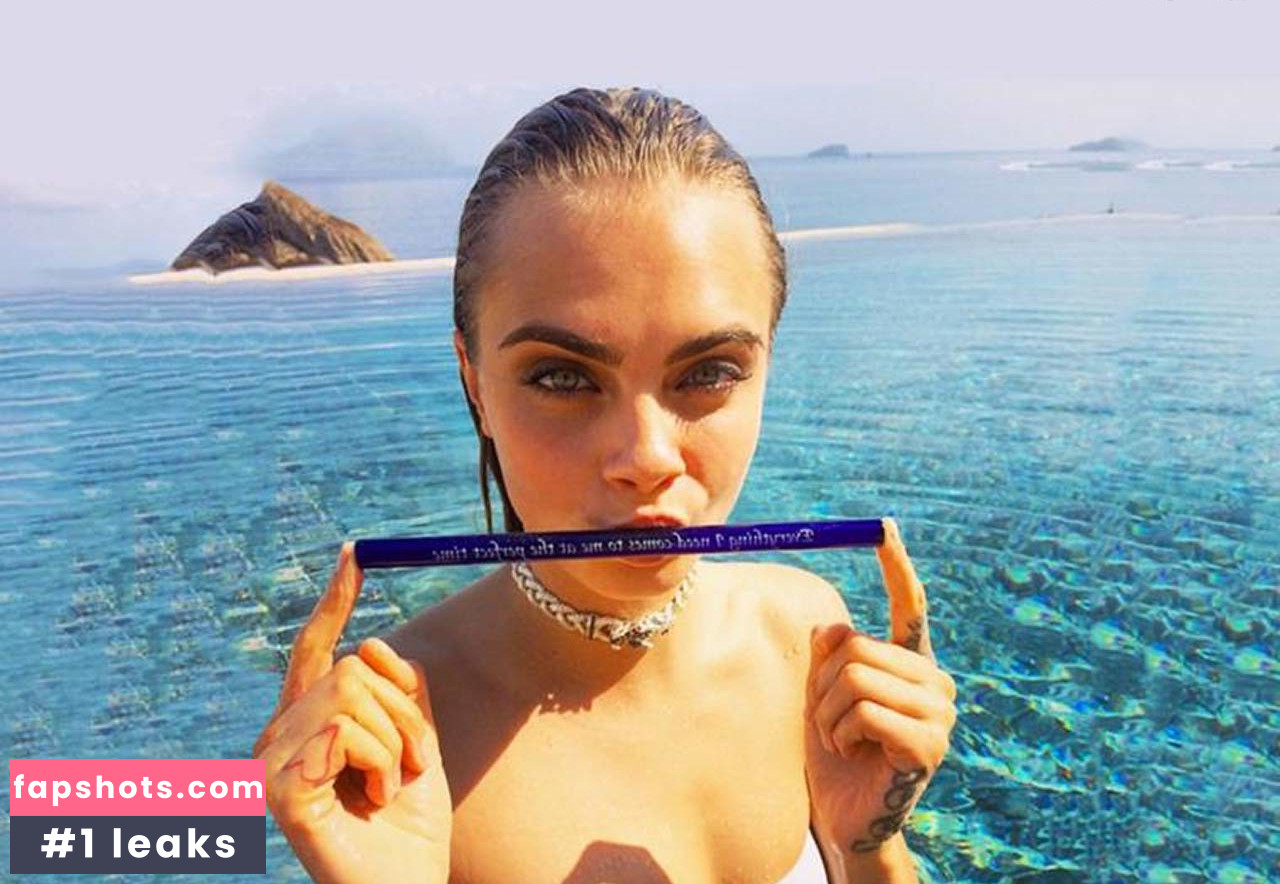Cara Delevingne gallery photo #482