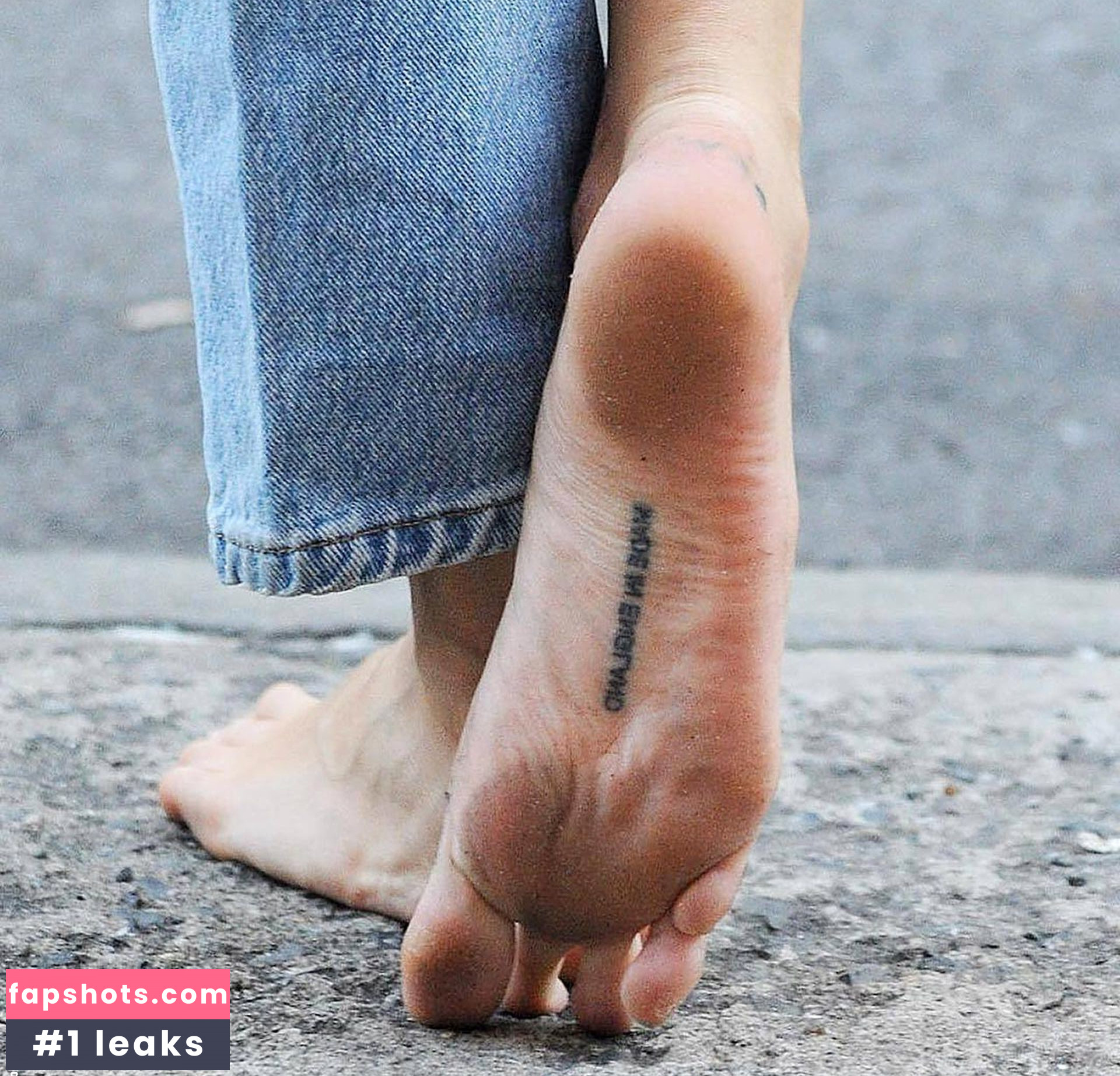 Cara Delevingne gallery photo #493