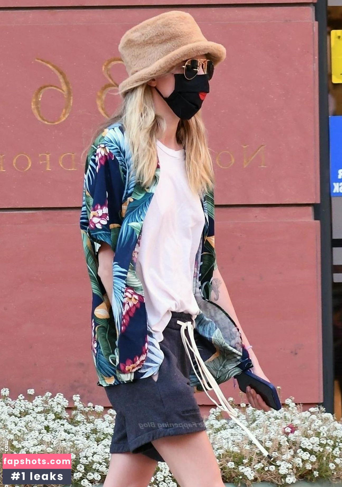 Cara Delevingne gallery photo #503