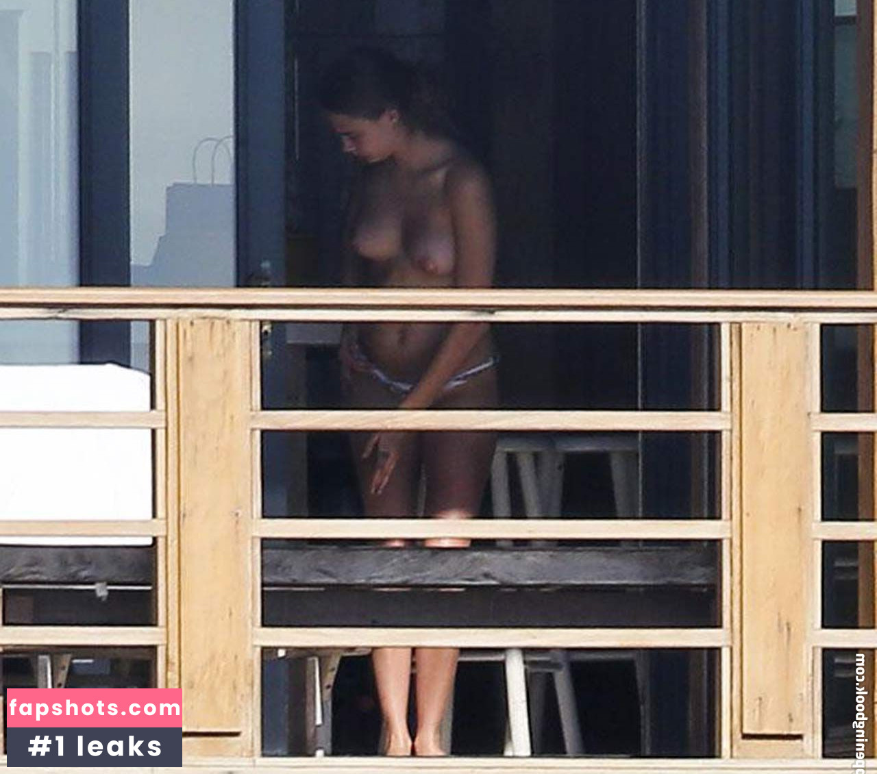 Cara Delevingne gallery photo #521