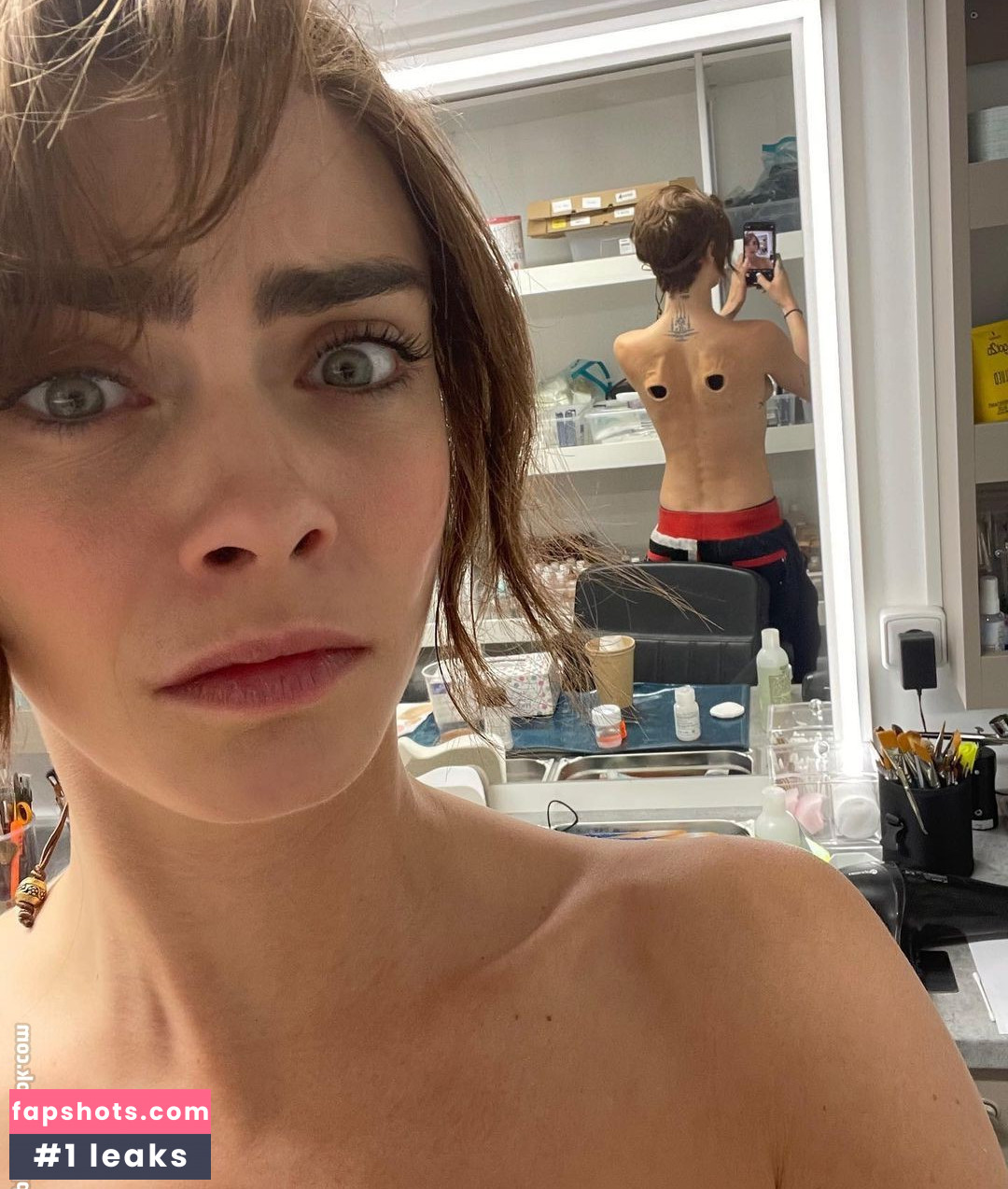 Cara Delevingne gallery photo #525