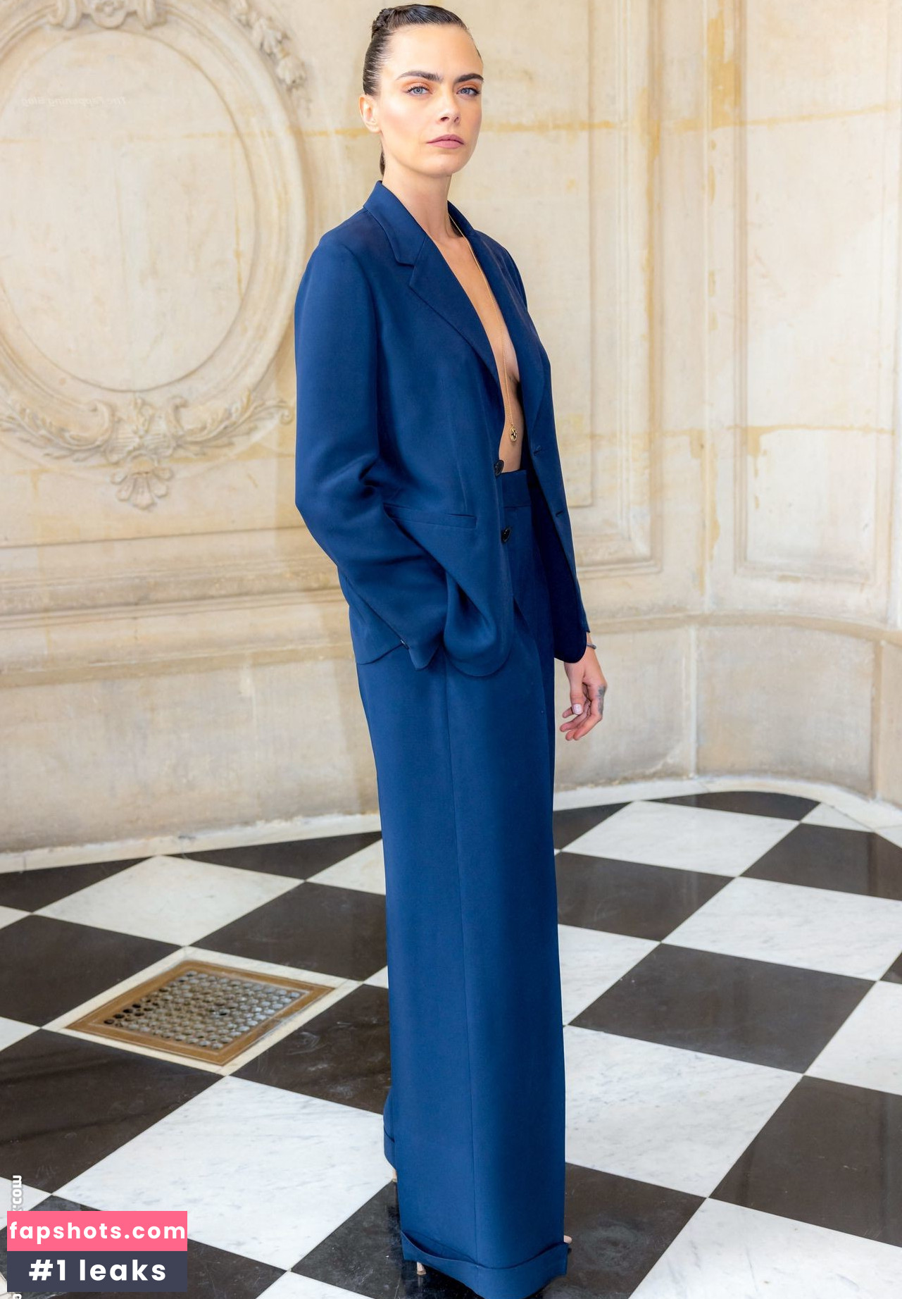 Cara Delevingne gallery photo #536