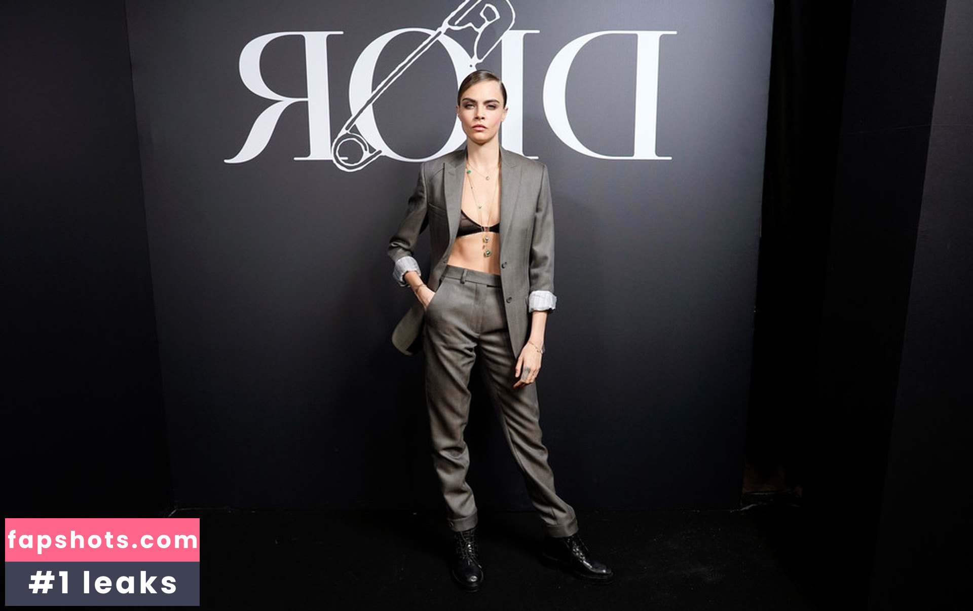 Cara Delevingne gallery photo #589