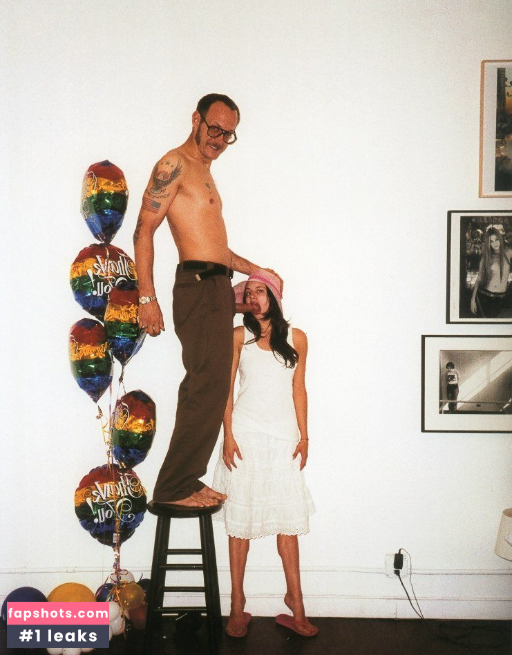 Cara Delevingne gallery photo #653