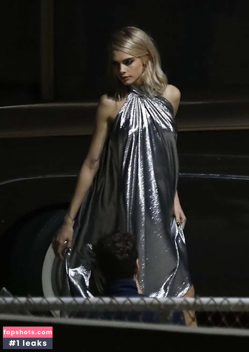 Cara Delevingne gallery photo #748