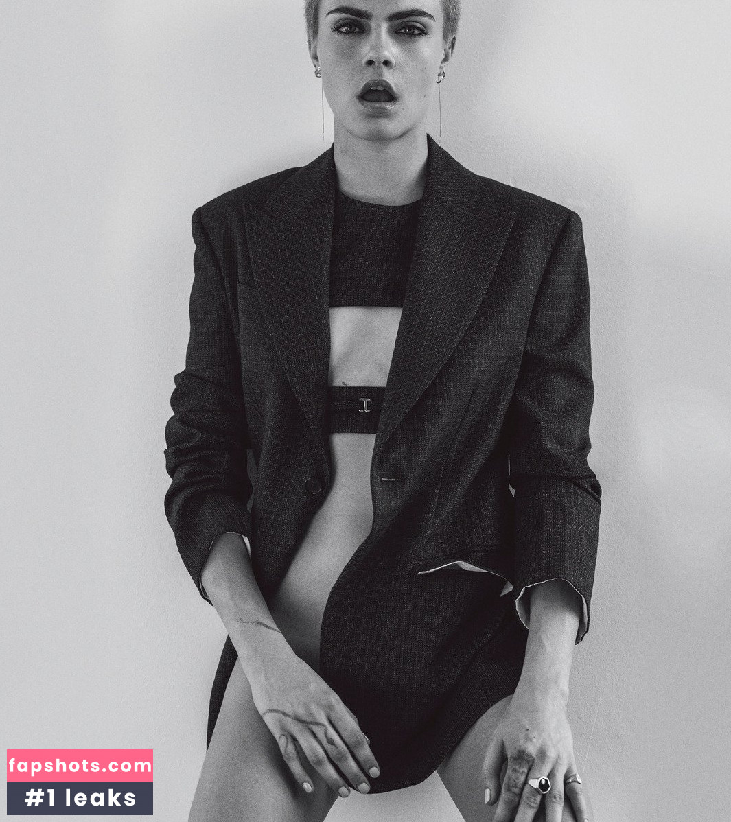 Cara Delevingne gallery photo #750