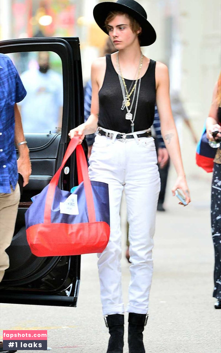 Cara Delevingne gallery photo #765