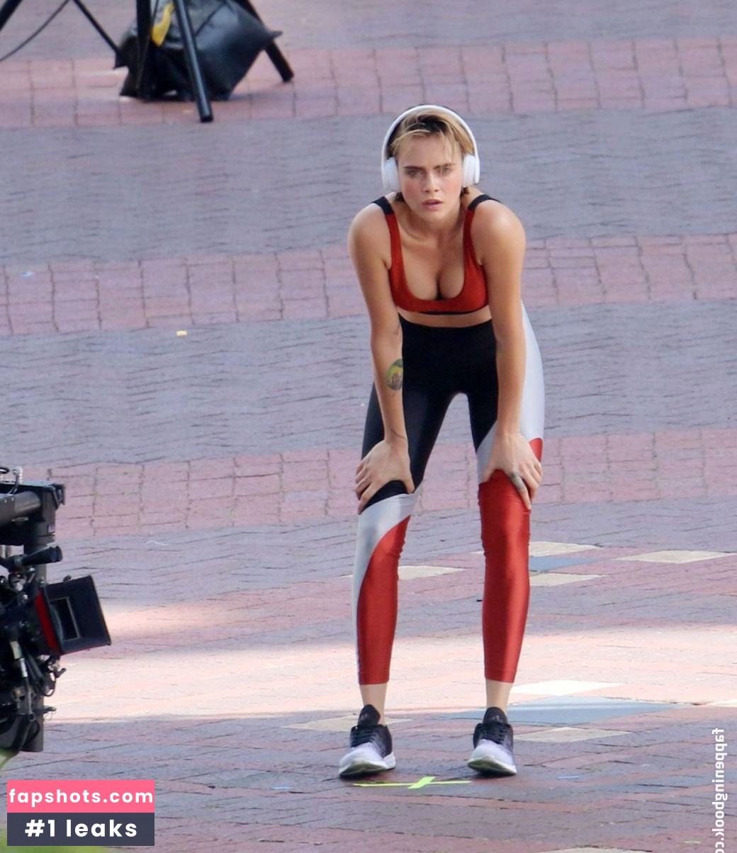 Cara Delevingne gallery photo #782