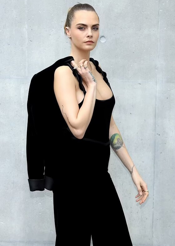 cara-delevingne gallery photo #1200