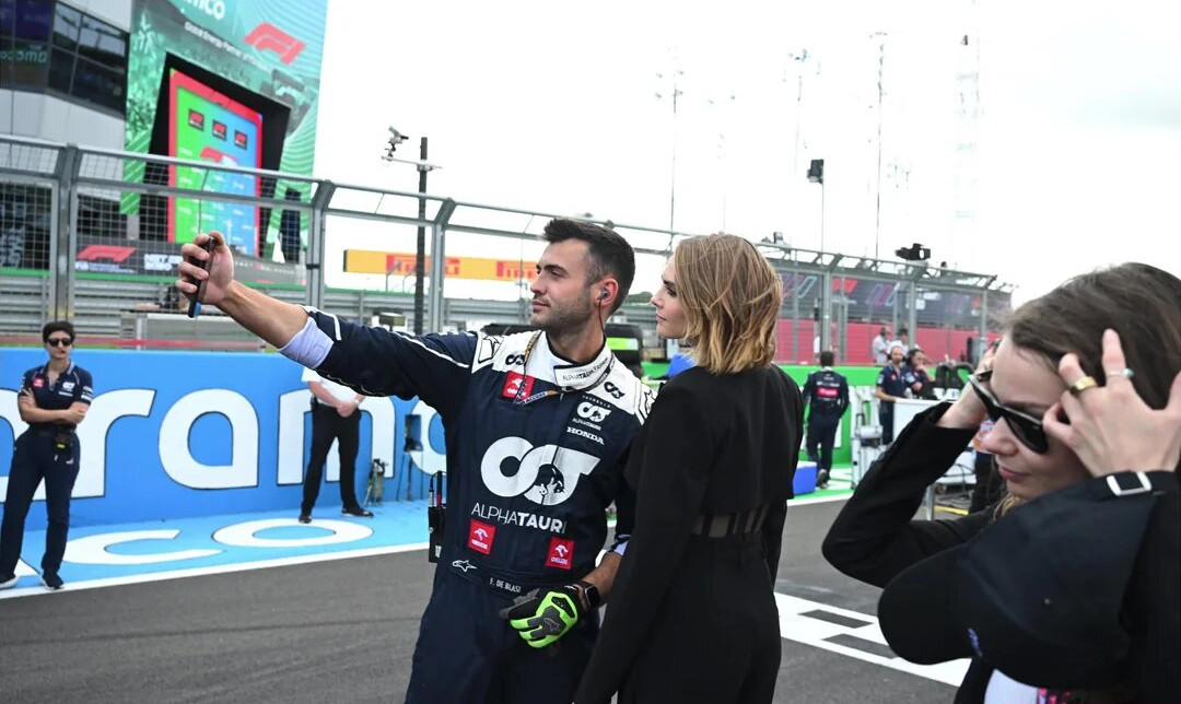 cara-delevingne Nude Leaks OnlyFans Photos #1383 - LeakJerk