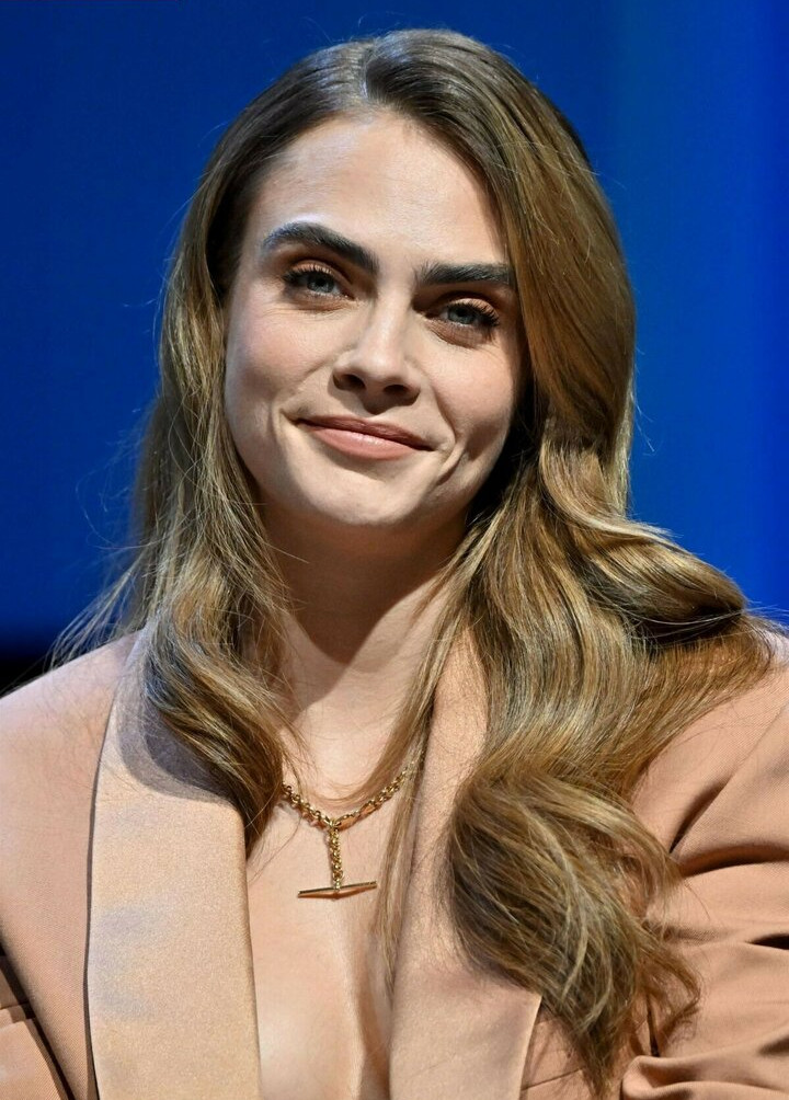 cara-delevingne gallery photo #1711