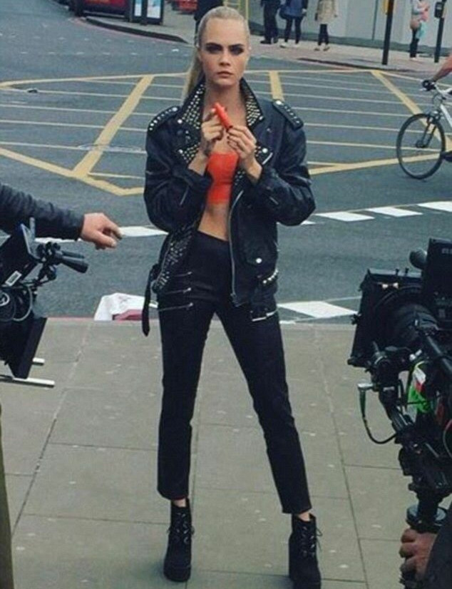 cara-delevingne gallery photo #1837