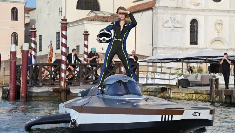 cara-delevingne Nude Leaks OnlyFans Photos #2111 - LeakJerk