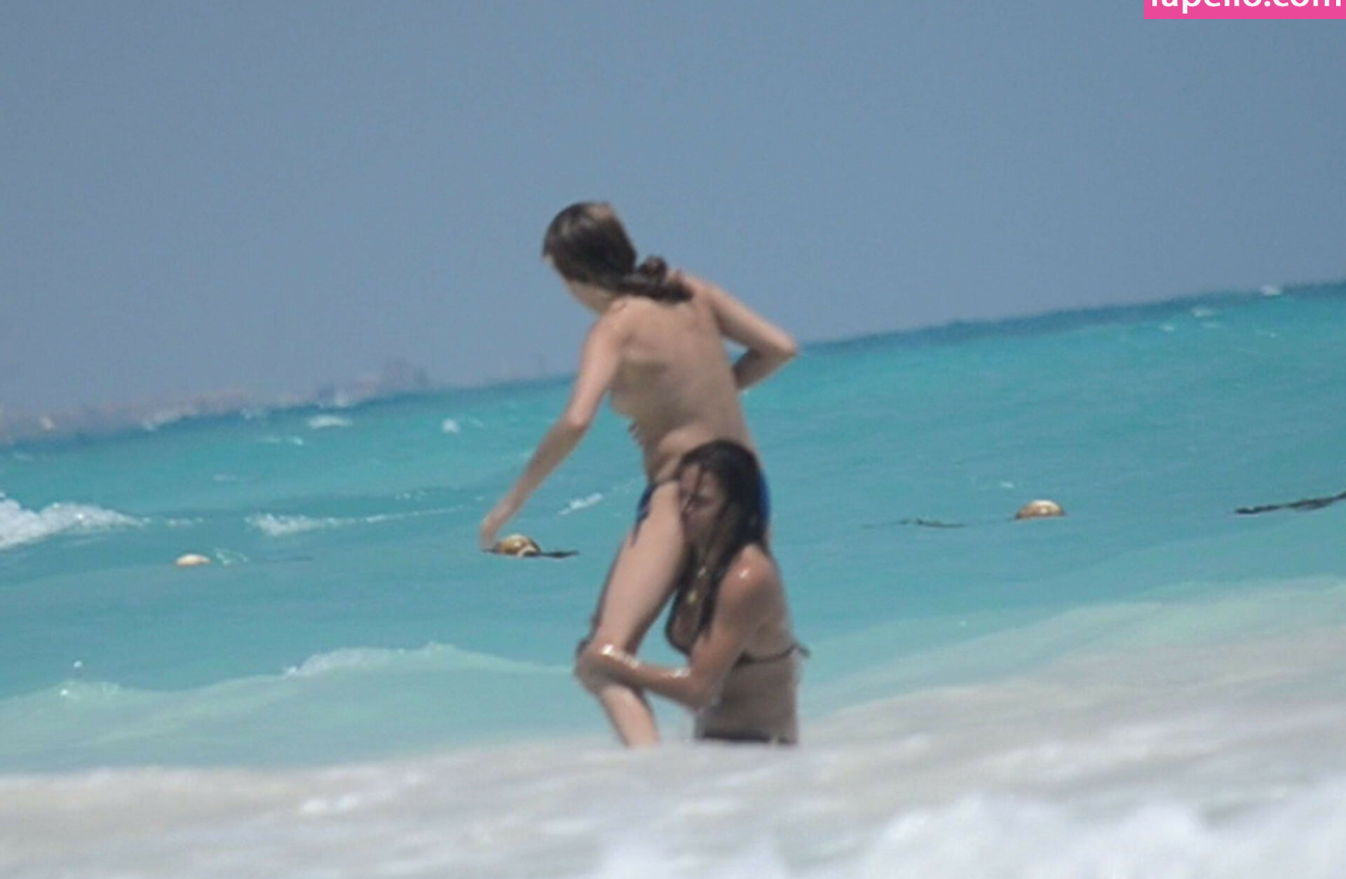 cara-delevingne gallery photo #817