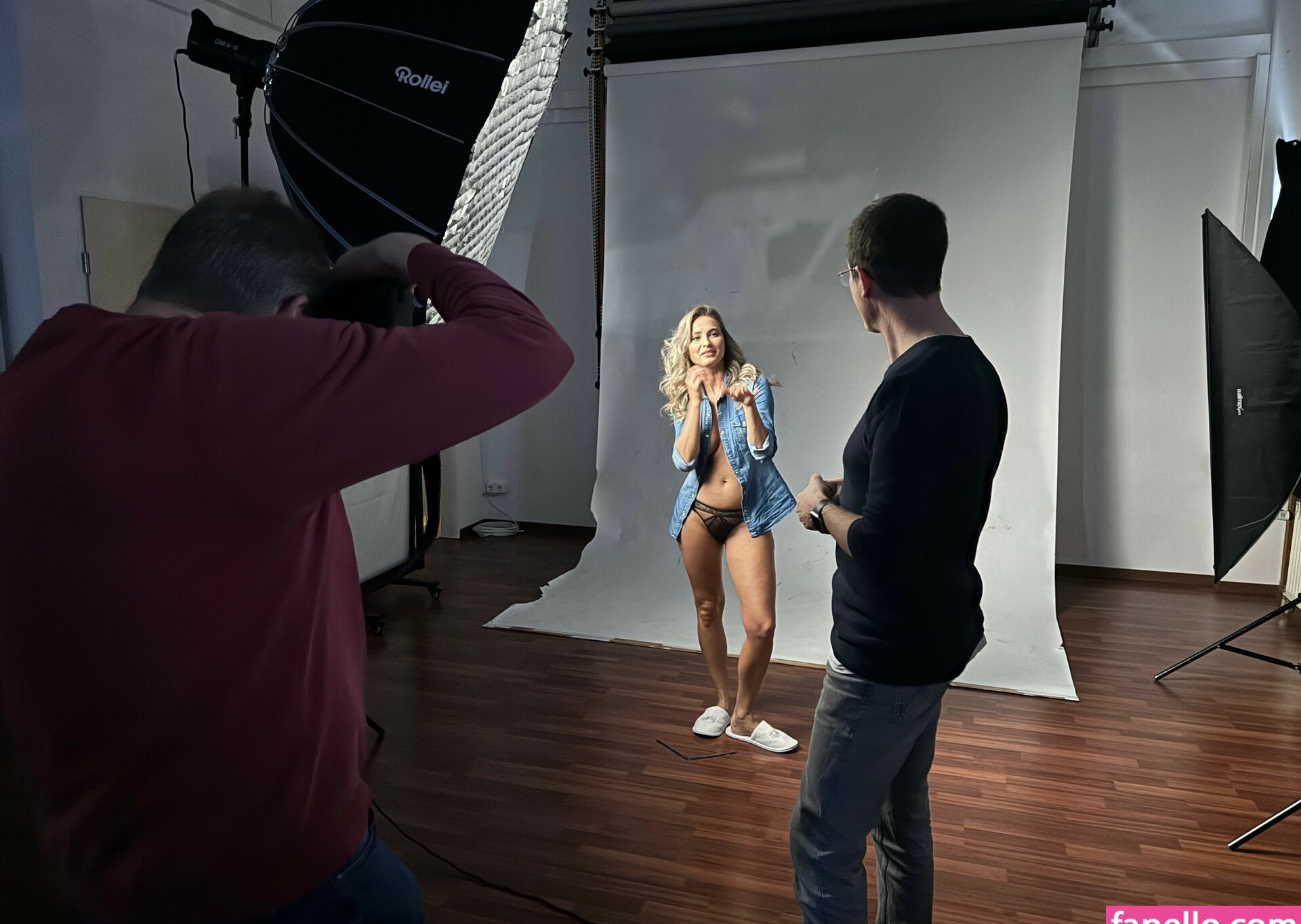 cara-mell gallery photo #309