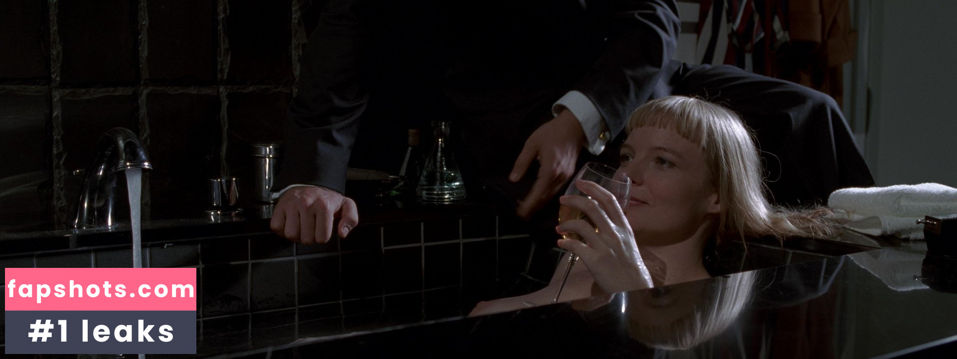 Cara Seymour gallery photo #11