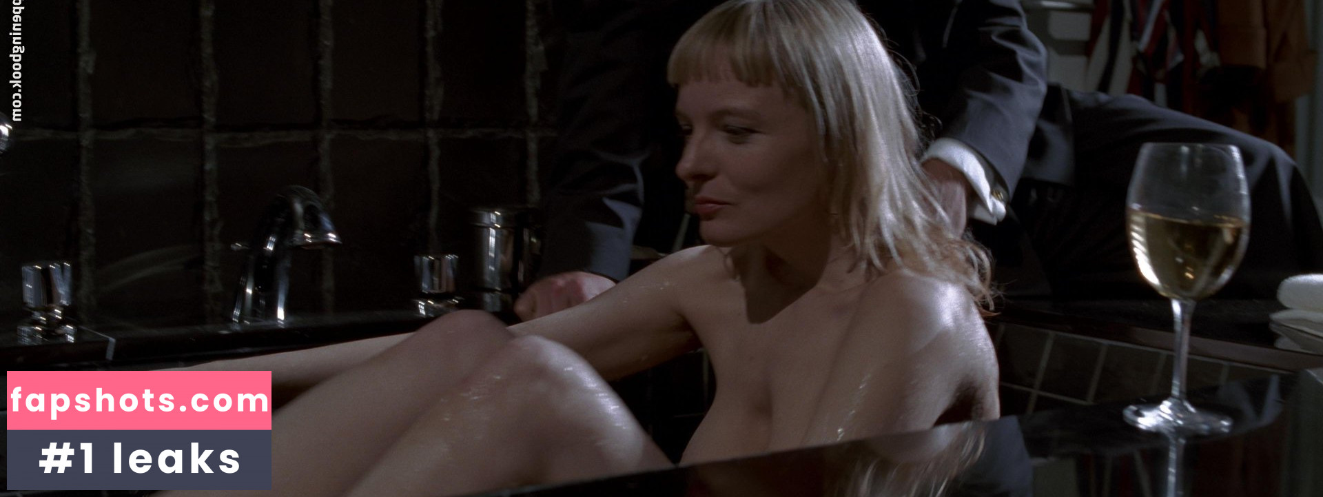 Cara Seymour gallery photo #13