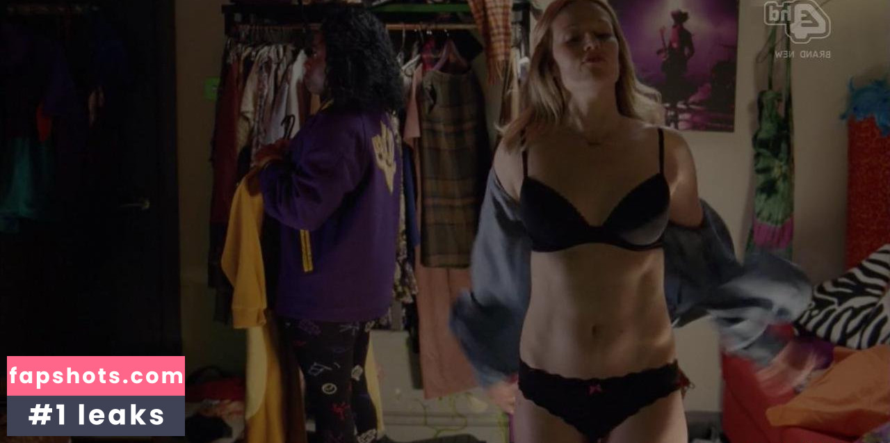 Cara Theobold Filtración Desnuda OnlyFans Foto #8 - Fapshots