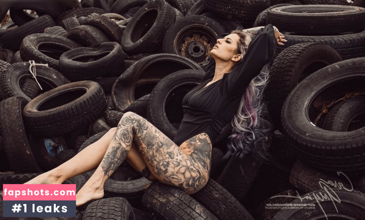 CaraGrey.ink gallery photo #3