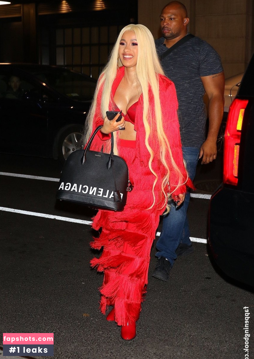 Cardi B gallery photo #1241