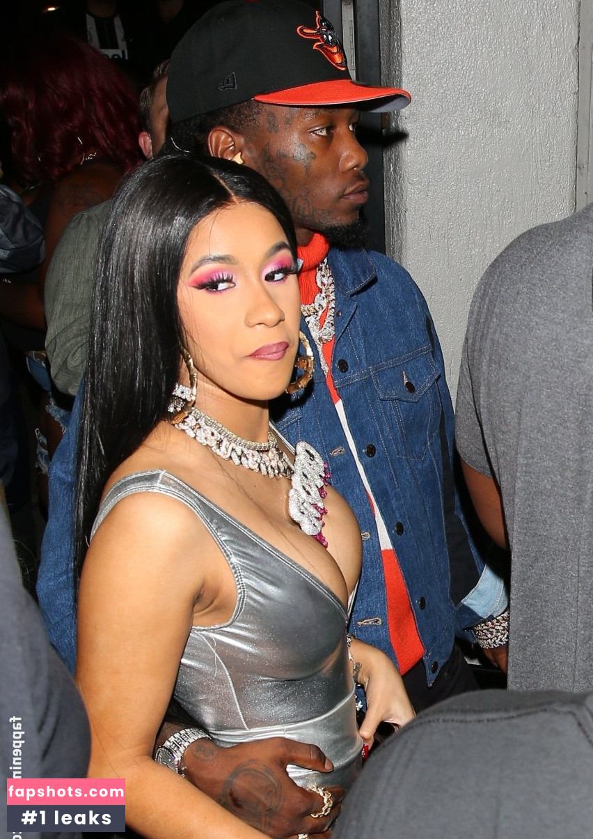 Cardi B gallery photo #1246