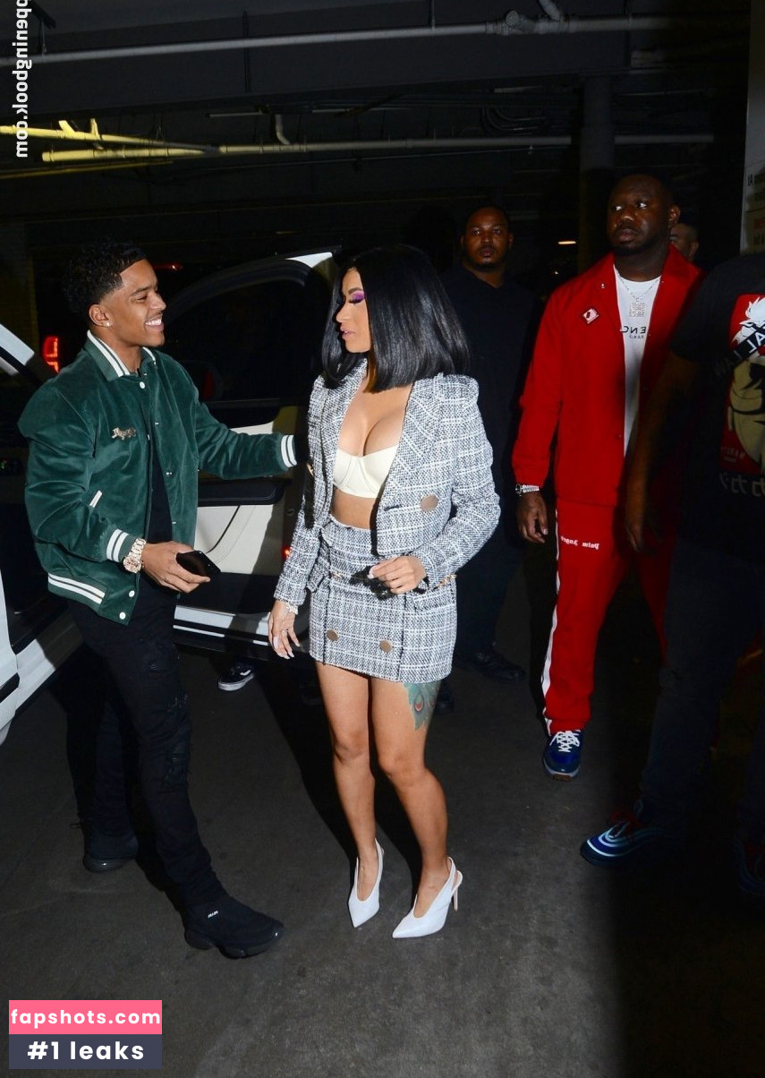 Cardi B gallery photo #1250
