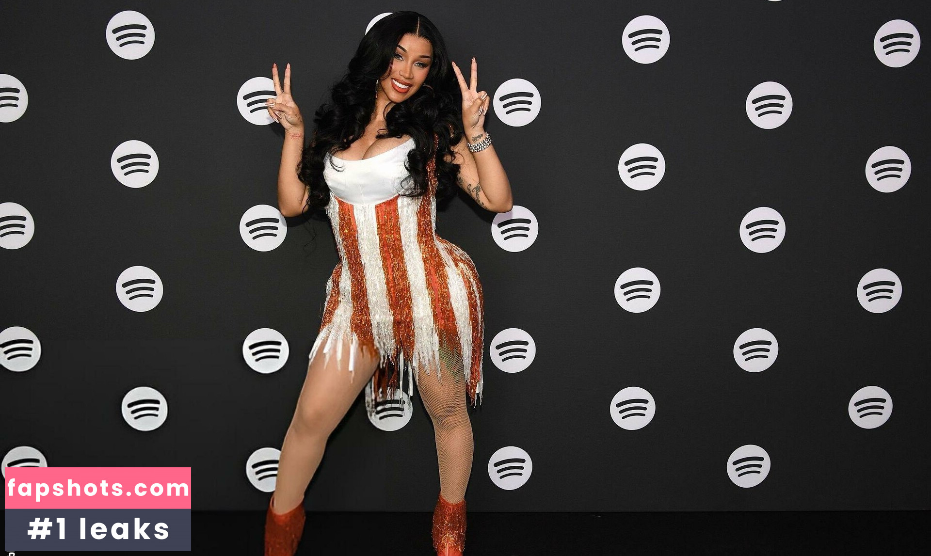 Cardi B gallery photo #14