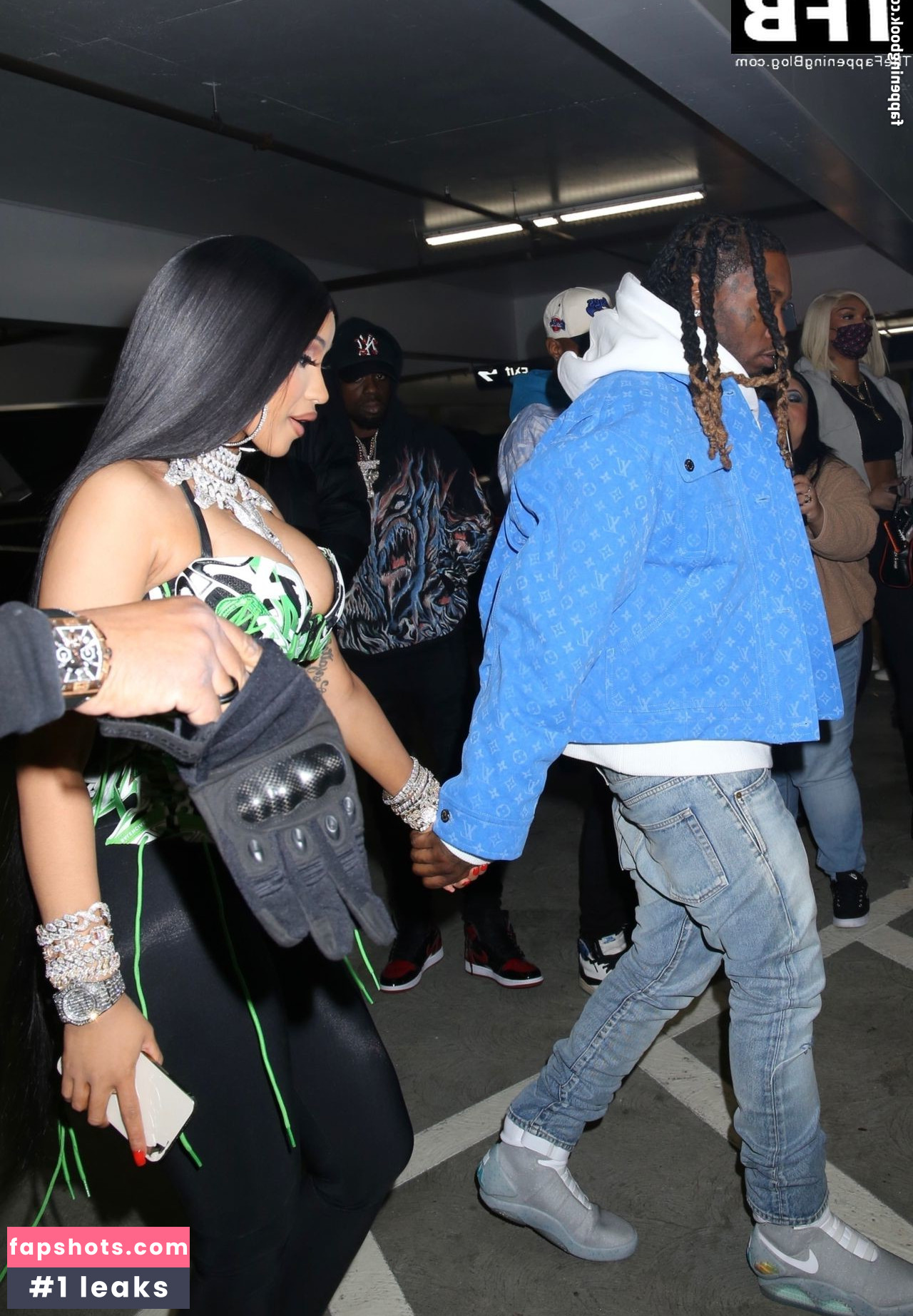 Cardi B gallery photo #289