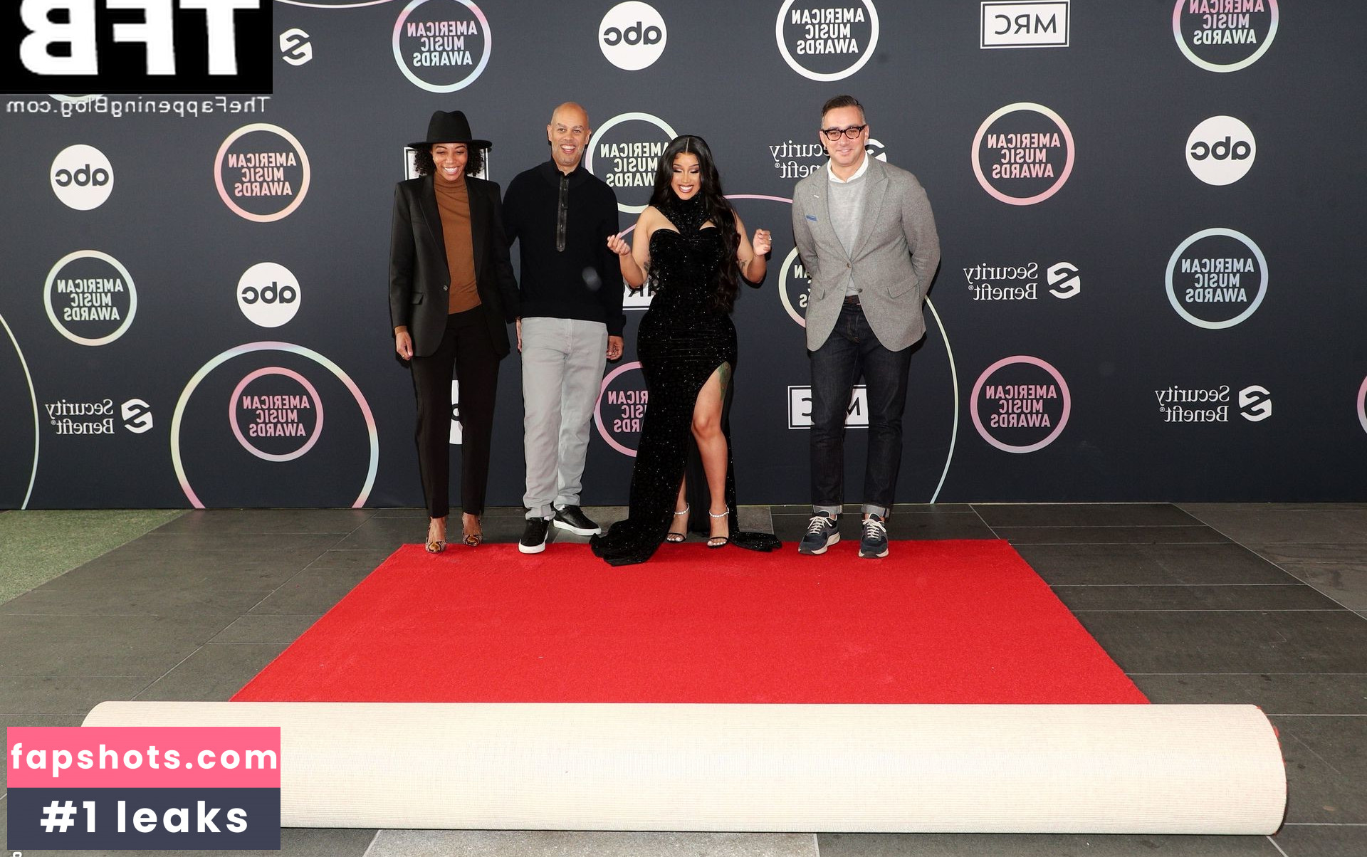 Cardi B gallery photo #308