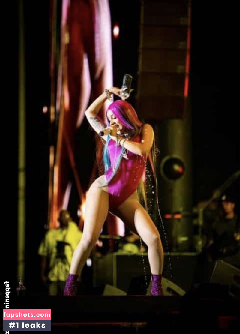 Cardi B gallery photo #364