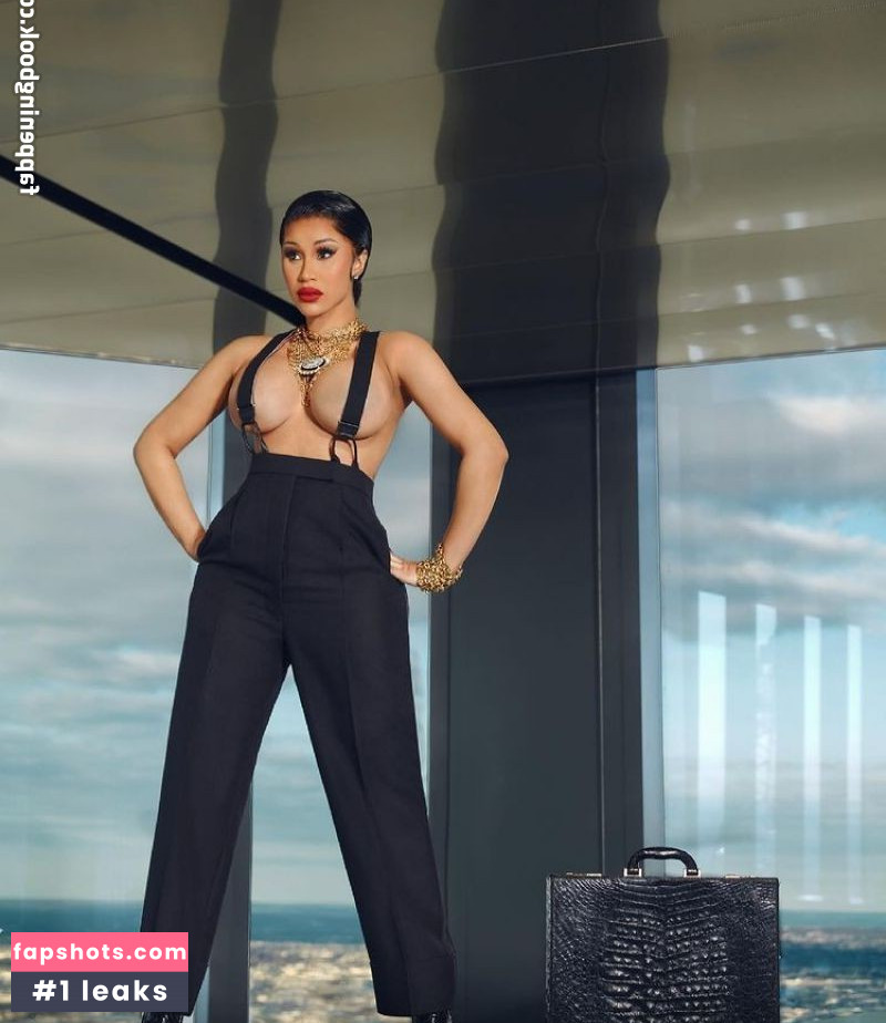 Cardi B gallery photo #365