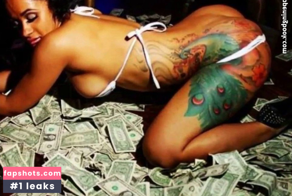 Cardi B gallery photo #370