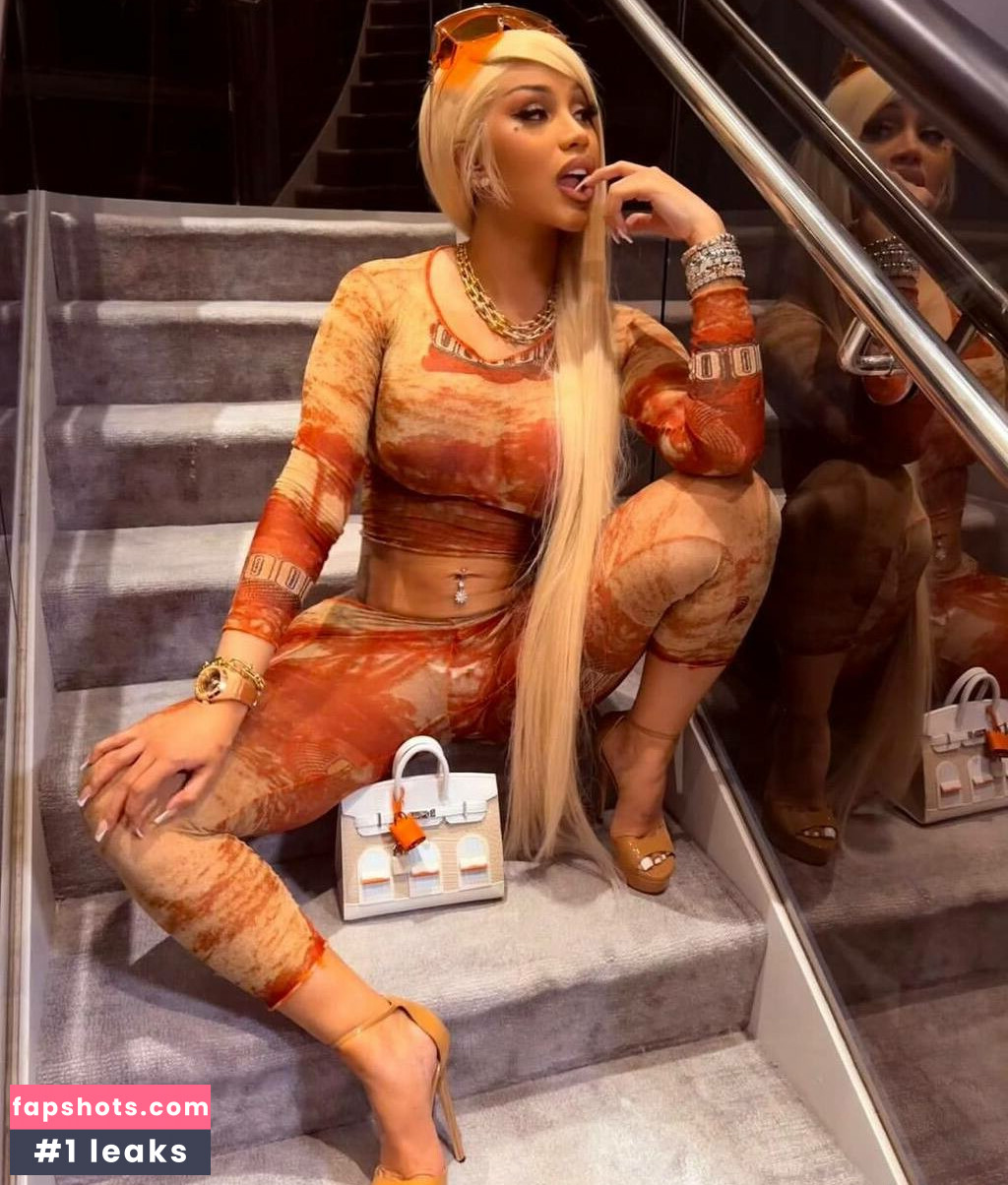 Cardi B Nahé úniky fotek pouze od fanoušků #38 - Fapshots