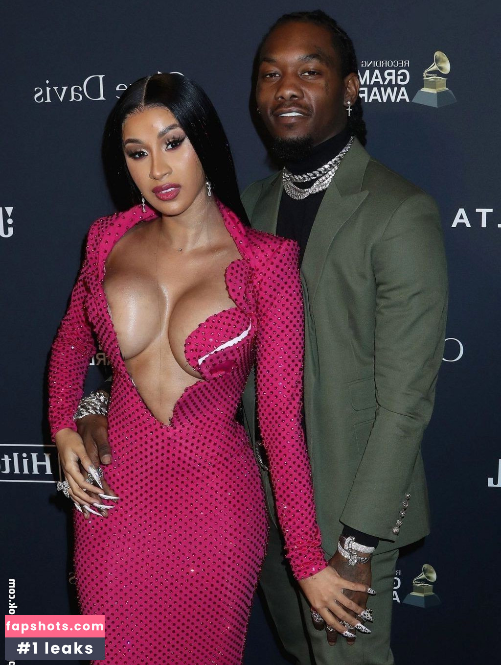 Cardi B gallery photo #384