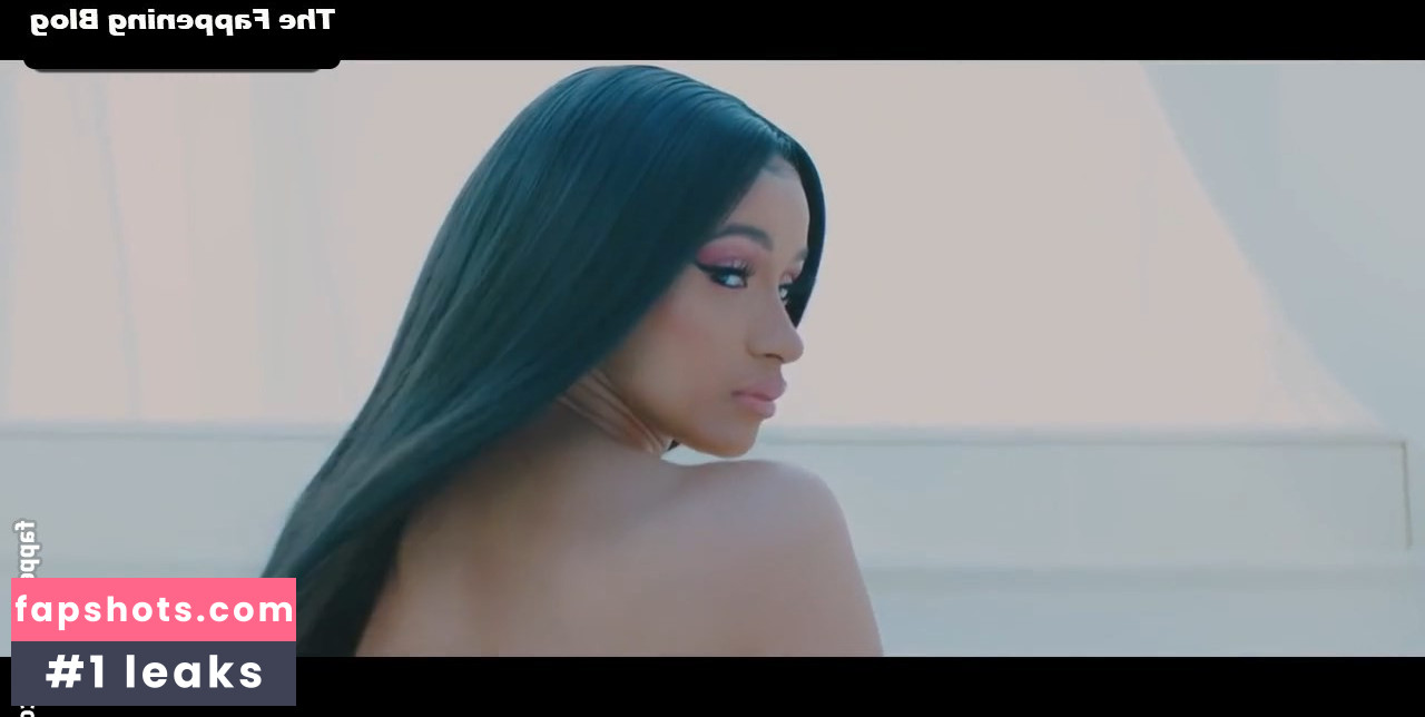 Cardi B gallery photo #403