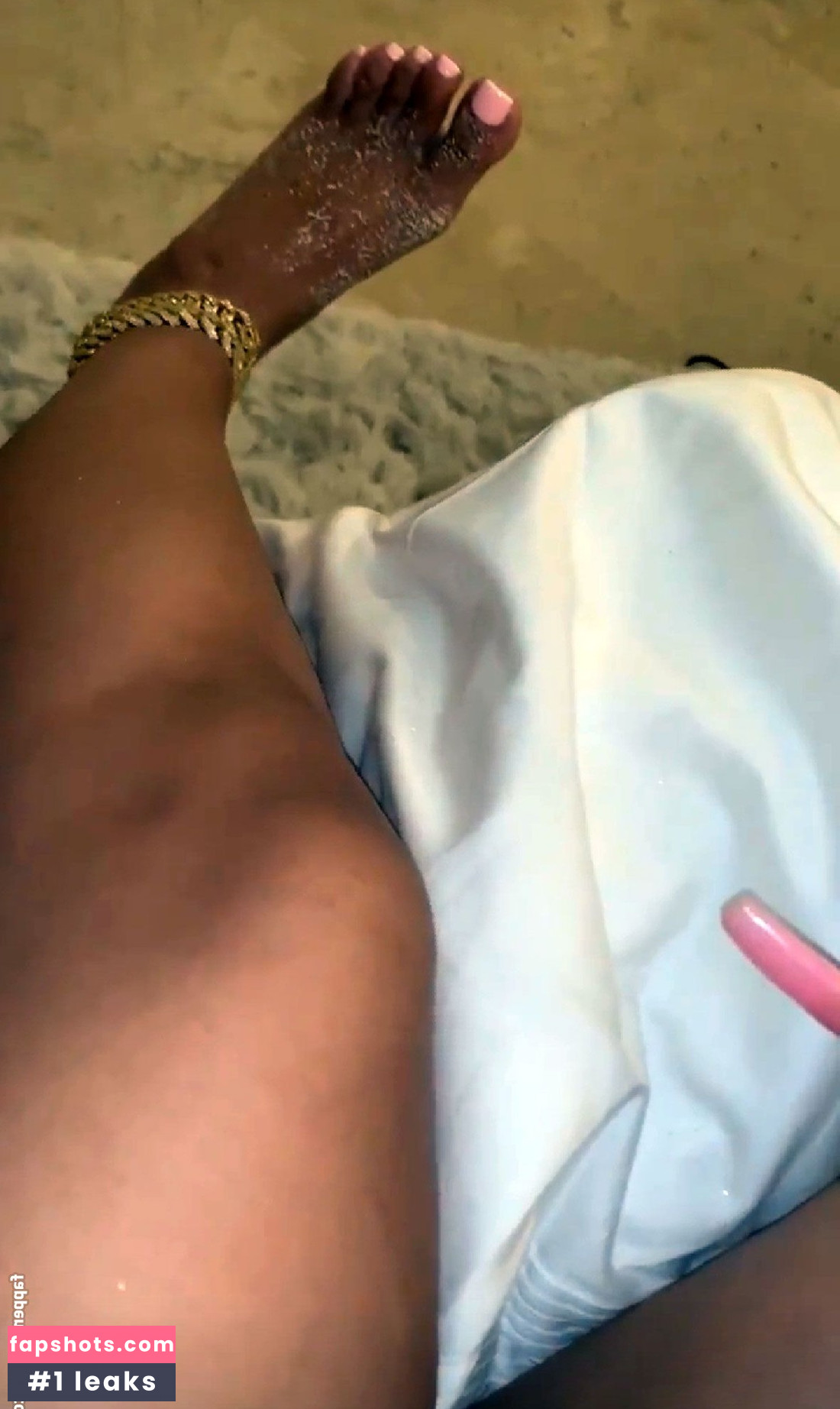 Cardi B gallery photo #408