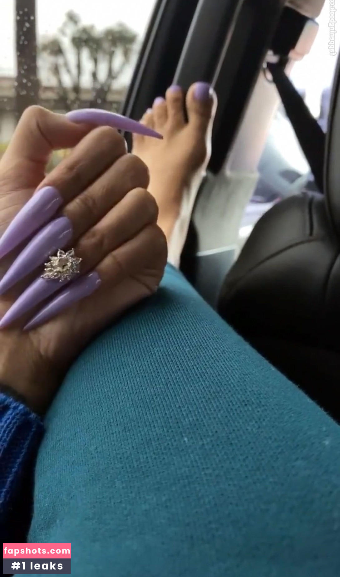 Cardi B gallery photo #411