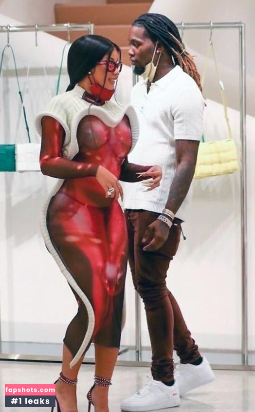 Cardi B gallery photo #485