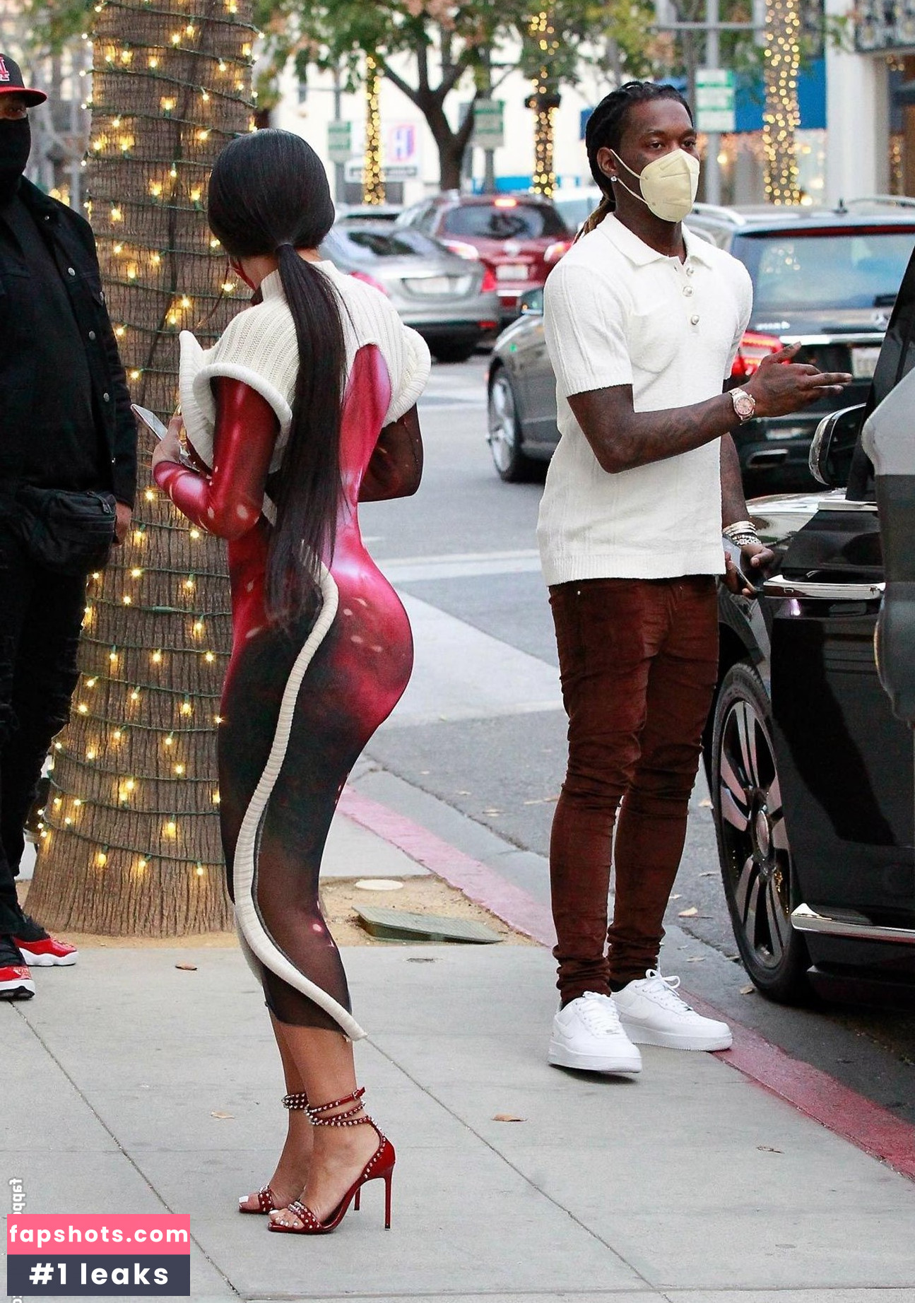 Cardi B gallery photo #487