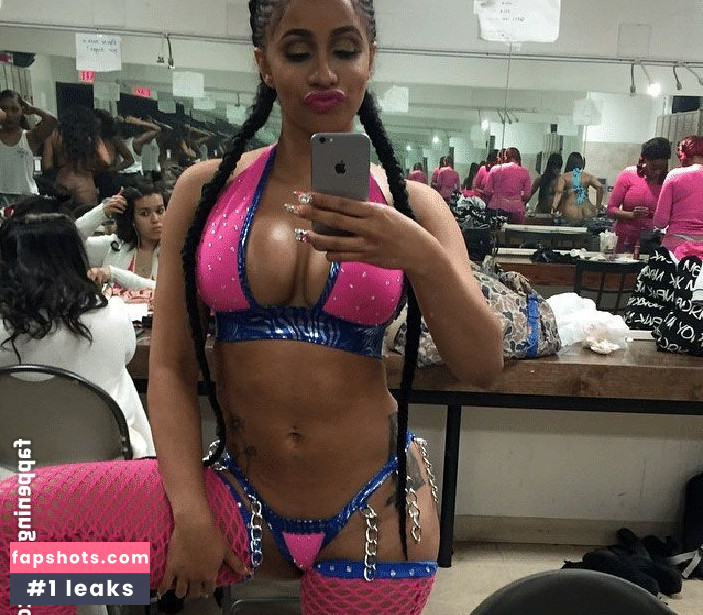 Cardi B gallery photo #551