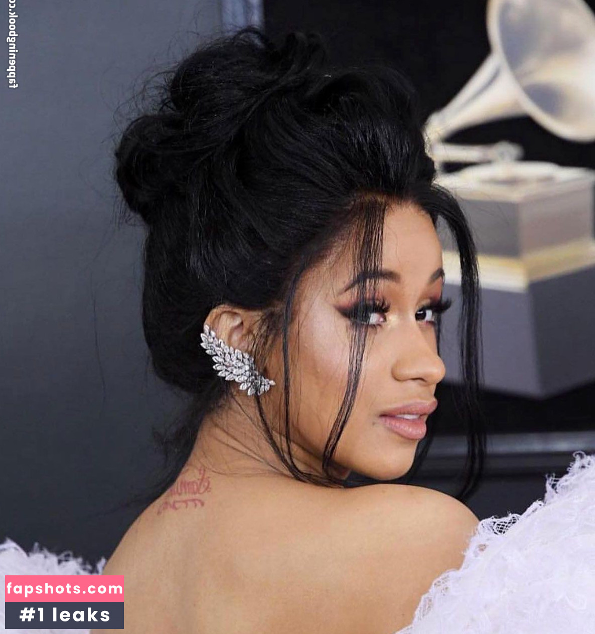 Cardi B gallery photo #561