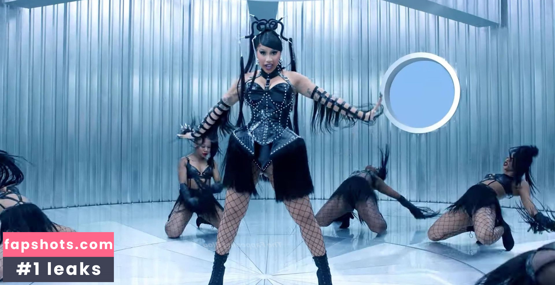 Cardi B gallery photo #633