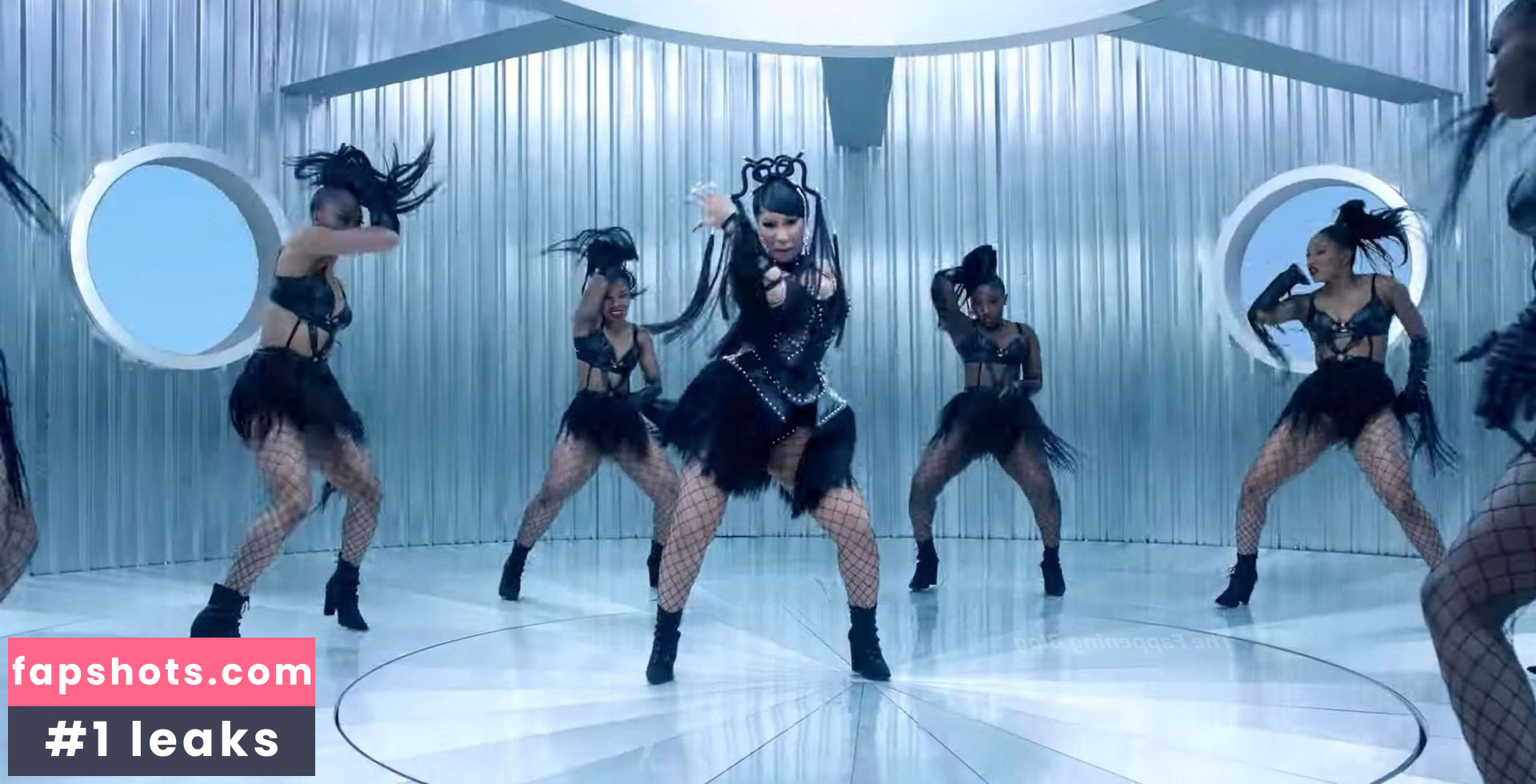 Cardi B gallery photo #634