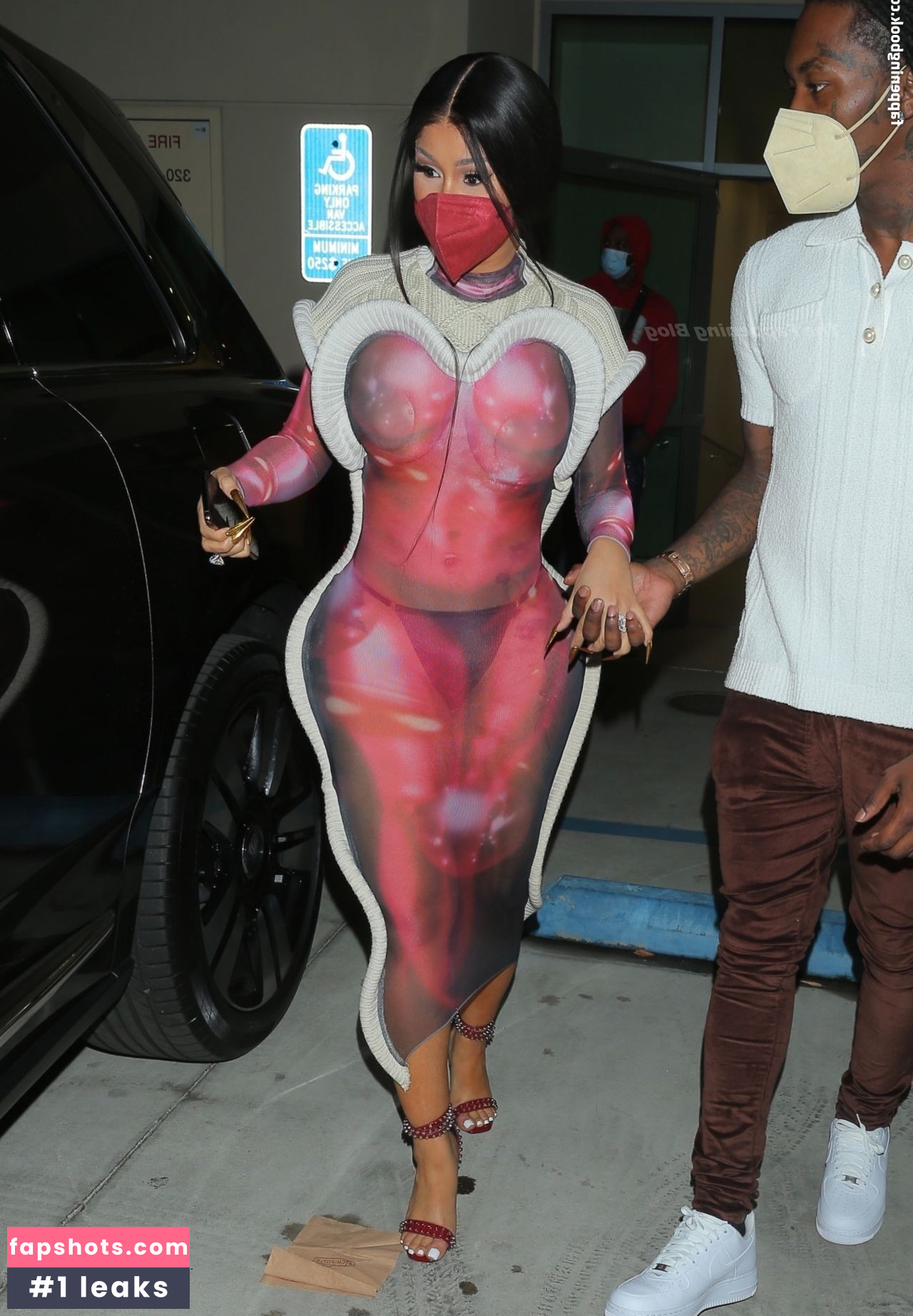 Cardi B gallery photo #694