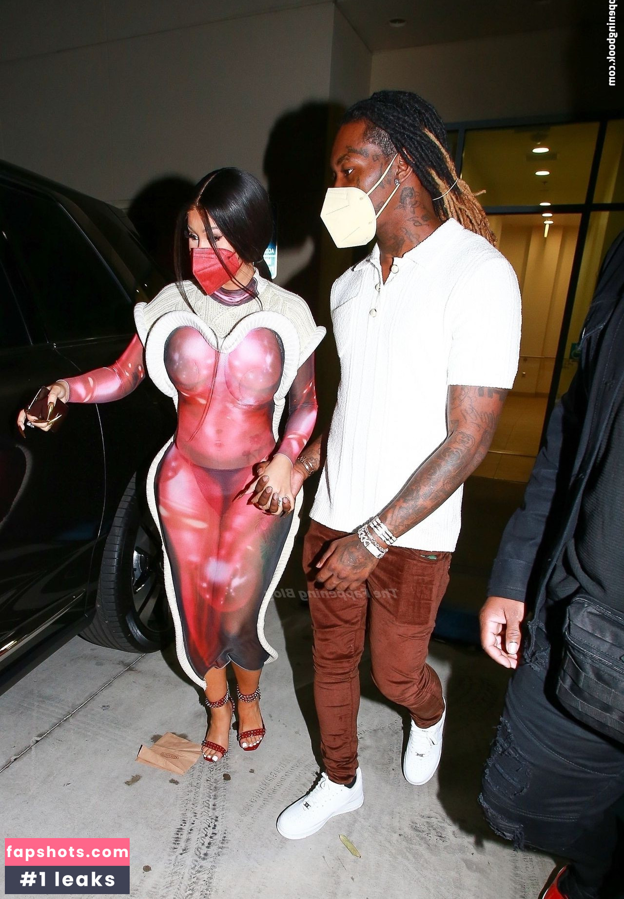 Cardi B gallery photo #702