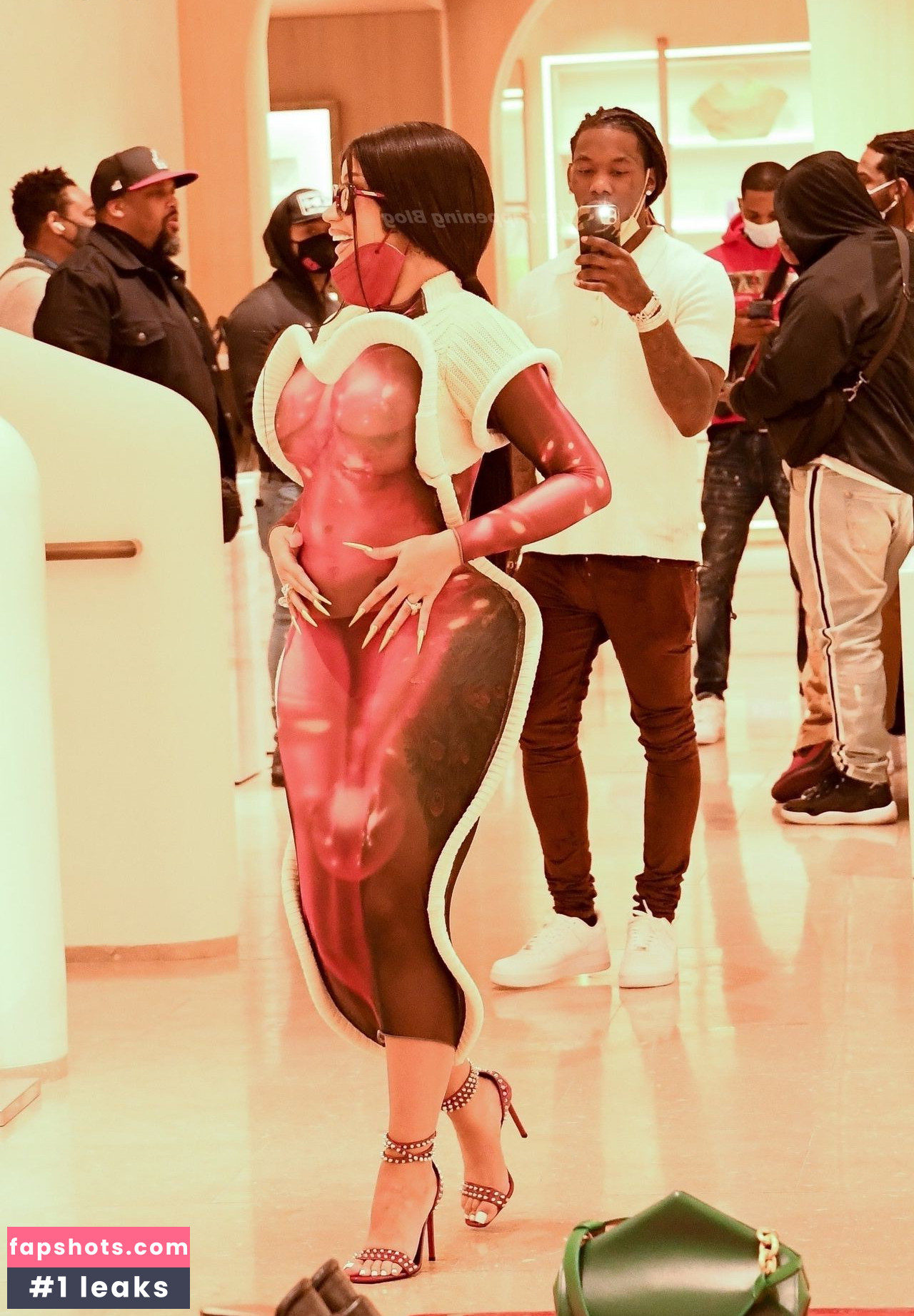 Cardi B gallery photo #709