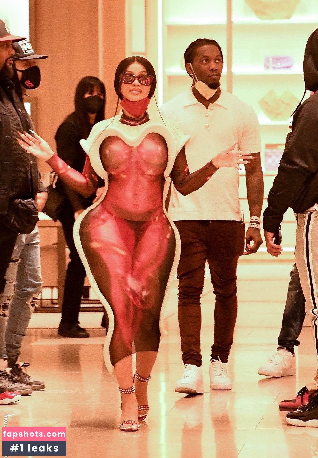 Cardi B gallery photo #710